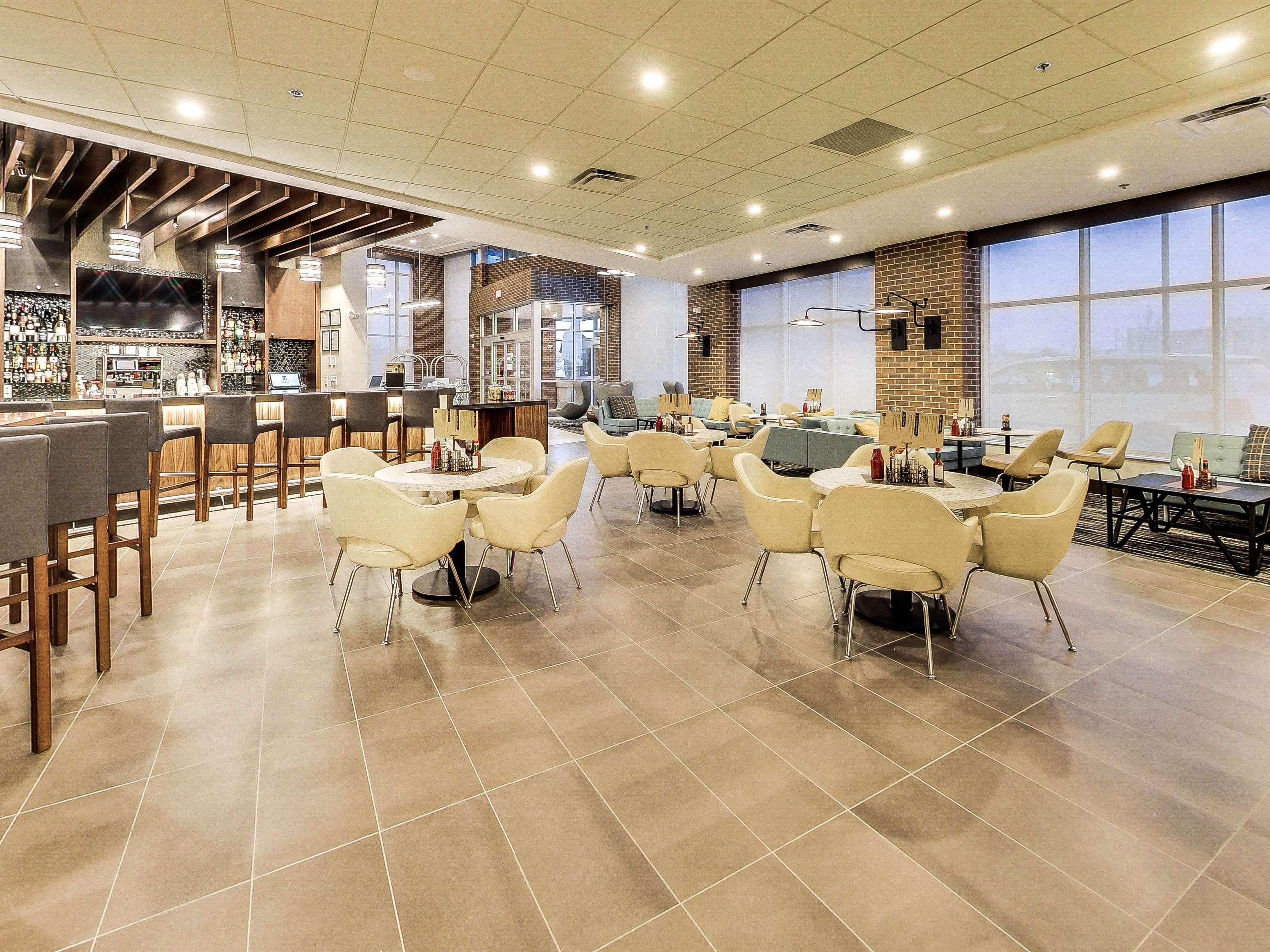 Hyatt Place West 3* Edmonton